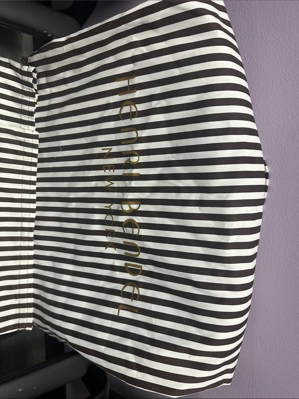 henri bendel Black and White Striped Dust Bag Set with Gold Logo